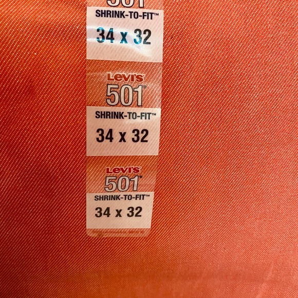 Levi’s - Picture 7 of 10